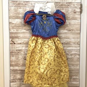 Girls, Disney snow white dress size large